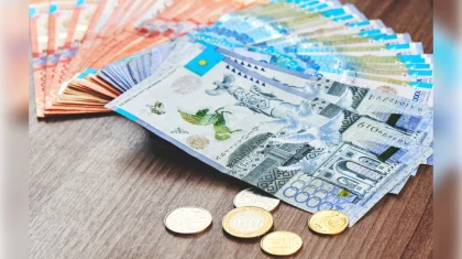 Павлодарку обвиняют в обмане подруг на 277 млн тенге