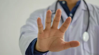 Хирург избил терапевта в больнице на севере Казахстана