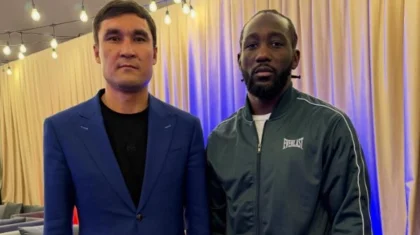 Серик Сапиев встретился с легендой мирового бокса Теренсом Кроуфордом