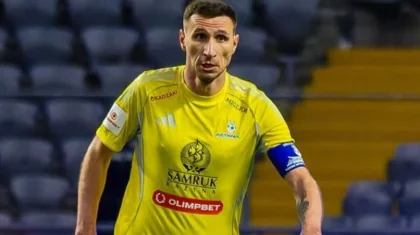 «Астана» объявила об уходе сразу трех защитников