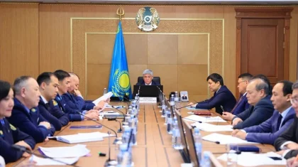 Профилактику подростковых суицидов усиливают в Карагандинской области