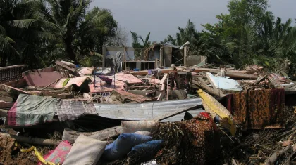 Индия отправила гуманитарную помощь на Филиппины после супертайфуна