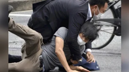 Убийцу бывшего премьер-министра Японии приговорили к пожизненному заключению