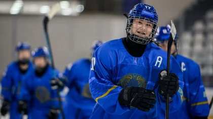 Женская сборная Казахстана одержала третью победу на юниорском ЧМ по хоккею
