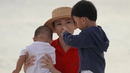 Ерке Есмахан умилила поклонников фото с отдыха на Мальдивах с детьми