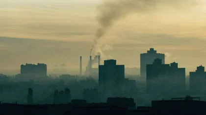 Синоптики предупредили о загрязнении воздуха в семи городах Казахстана