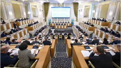 Проект новой Конституции формирует основу эволюции государства и общества – комиссия