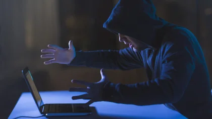 Пытаясь вернуть украденные мошенниками миллионы, актюбинец снова был обманут