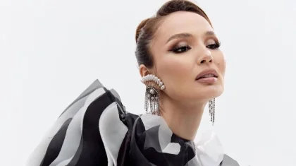 Жулдыз Абдукаримова показала школьное фото и предложила подписчикам найти ее