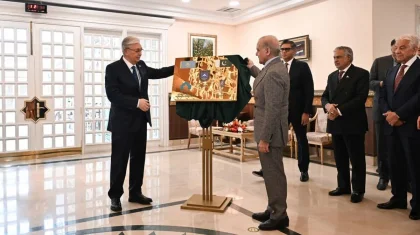 Токаев принял участие в открытии культурно-образовательных центров в Исламабаде