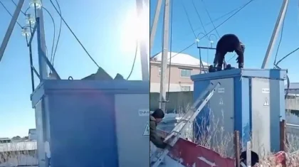 Мужчина залез на подстанцию и получил удар током близ Астаны