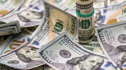 Курс доллара опустился ниже отметки в 492 тенге на биржевых торгах