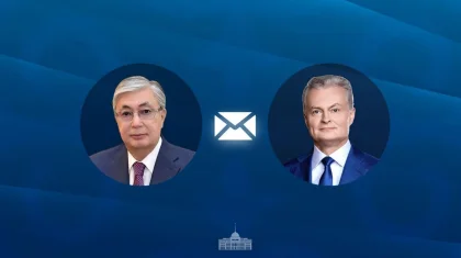 Токаев поздравил президента Литвы с национальным праздником