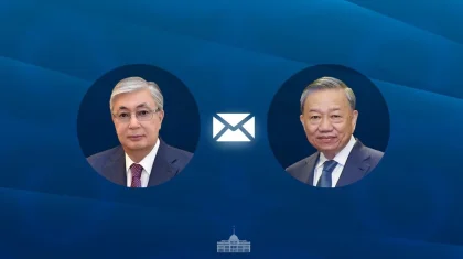 Токаев поздравил генсека Компартии Вьетнама с праздником Тет