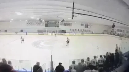 Мужчина устроил стрельбу на хоккейном матче в США (ВИДЕО)