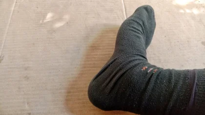 Житель Астаны пытался спрятать наркотик в носках (ВИДЕО)