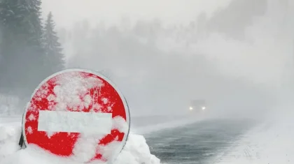 Дороги закрыты из-за непогоды в трех областях Казахстана