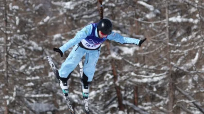 Аяна Жолдас не смогла выйти в финал олимпийского турнира по лыжной акробатике