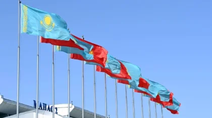 В Кыргызстане предложили увеличить срок пребывания казахстанцев в стране