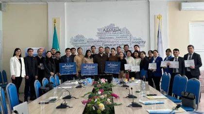 Программу подготовки педагогов по использованию ИИ реализовали в Астане