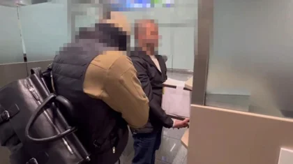 Скрывался в Анталье: фигуранта дела о крупной афере доставили в Казахстан