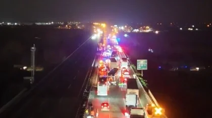 Массовая авария с участием 16 машин произошла на трассе в Турции: пострадали 13 человек