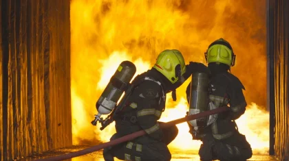 Мужчина погиб при пожаре в колледже в Костанайской области