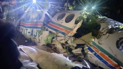 Самолет разбился в Индии: погибли семь человек