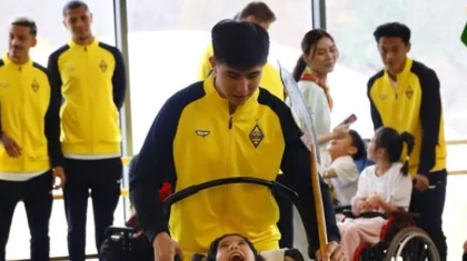 Футболисты «Кайрата» встретились с особыми детьми