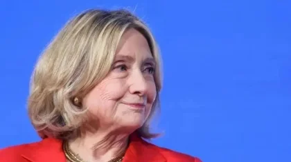 Хиллари Клинтон заявила в конгрессе, что не была связана с Эпштейном