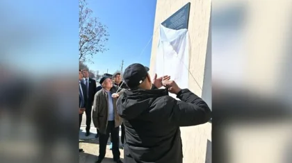 Мемориальную доску в память о погибшем фельдшере Улдане Мырзуан открыли на юге Казахстана (ФОТО)