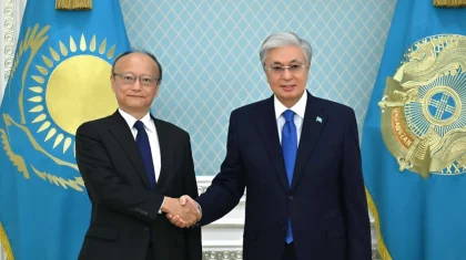 Токаев обсудил с главой АБР инвестпроекты на миллиарды долларов в Казахстане