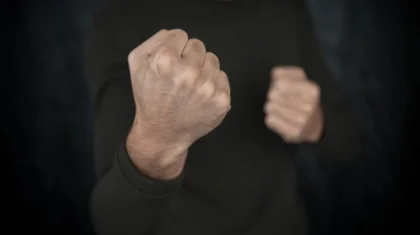 Служебную проверку начал акимат Шымкента после появления в соцсетях видео с дракой