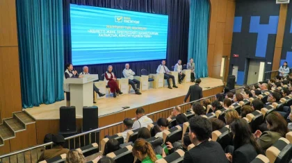 Конституционные реформы обсудили представители Коалиции с коллективом столичной школы