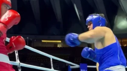 Казахстанский супертяжеловес нокаутом завоевал медаль на турнире по боксу (ВИДЕО)