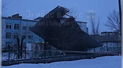 Ветер сорвал часть кровли в детском саду Экибастуза