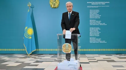 Главы государств поздравили президента Казахстана с успешным проведением референдума