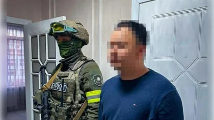 Бывший замглавы спецЦОНа пойман на взятках свыше 100 млн тенге в Астане