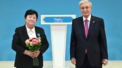 Токаев наградил казахстанцев, внесших вклад в развитие страны