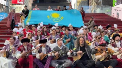 Как на Таймс-сквер в Нью-Йорке с размахом отметили праздник Наурыз (ВИДЕО)