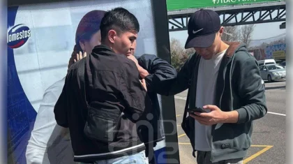 Пытался поцеловать: мужчина напал на пассажирку автобуса в Алматы (ВИДЕО)