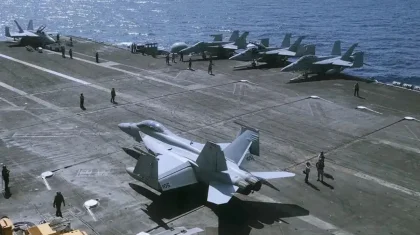 США перебросили на Ближний Восток еще один ударный корабль