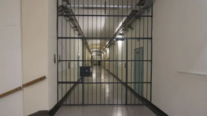 Казахстанец получил 20,5 лет тюрьмы после того, как разбил камеру в СИЗО