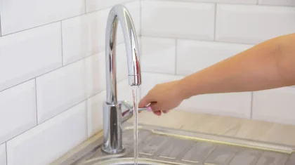 В Астане из кранов может пойти зеленая вода: когда это произойдет и что нужно знать