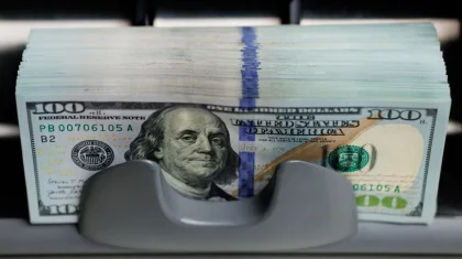 Нацбанк озвучил объем продаж валюты из Нацфонда на апрель