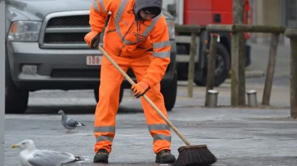 Казахстанцу назначили общественные работы за долг по алиментам 1,4 млн тенге