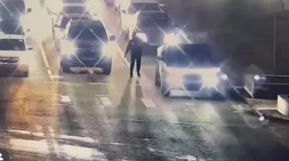 В Астане 14-летний подросток на Tesla гонял по улицам и пытался скрыться от полиции (ВИДЕО)