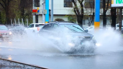 Дожди, град, шквальный ветер: синоптики предупредили казахстанцев о погоде