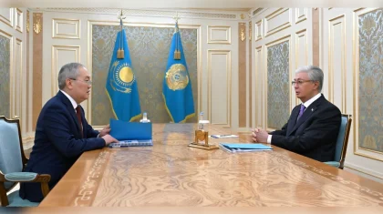 Финпирамиды, дроп-карты и фиктивные фирмы: глава АФМ отчитался перед Токаевым