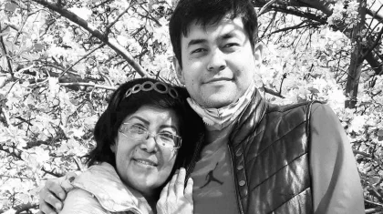 Сын известной певицы найден мертвым в Алматы